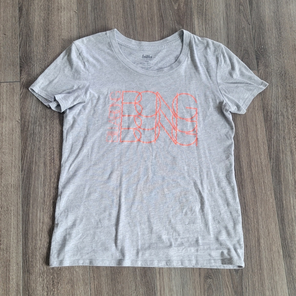 3/$30 🌟 Billabong T-Shirt